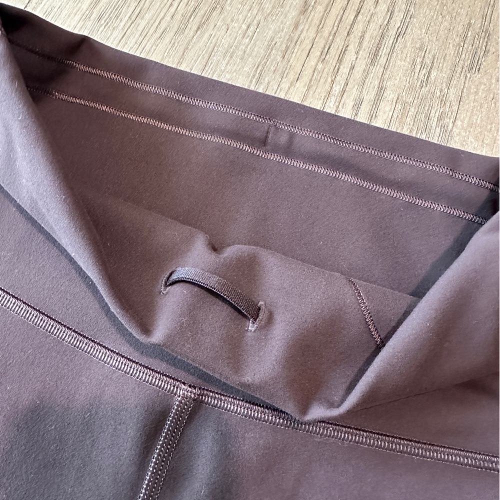 Lululemon Wunder Train High-Rise Tight 25” Size 6 Brown - Picture 4 of 9
